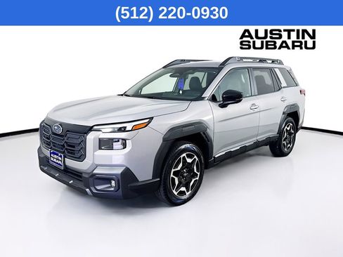 Used 2026 Subaru Outback Touring AWD/4WD image 4