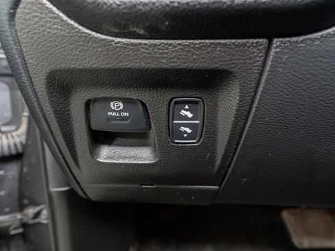 Used 2022 RAM 1500 Lone Star AWD/4WD image 29
