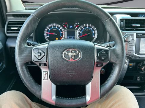 Used 2015 Toyota 4Runner SR5 RWD image 15