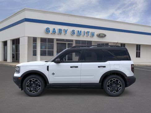 Used 2026 Ford Bronco Sport Outer Banks AWD/4WD image 3