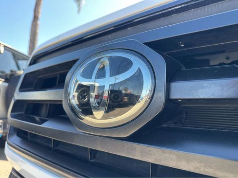 Used 2021 Toyota Tacoma SR image 41