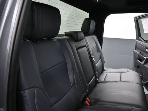 Used 2023 Toyota Tundra Platinum image 15