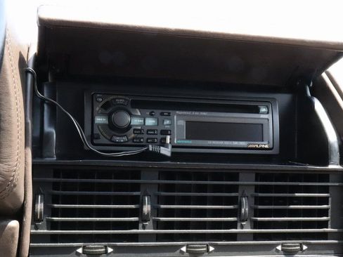 Used 1987 Ferrari Testarossa image 70