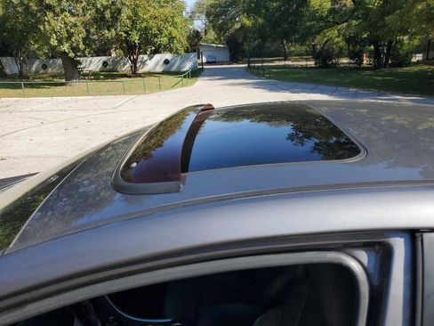 Used 2011 Hyundai Sonata Limited image 12