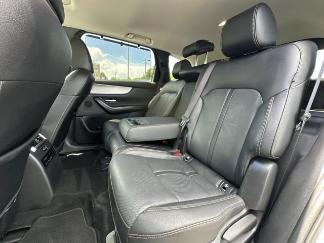 Used 2025 MAZDA CX-90 3.3 Turbo w/ Preferred Package AWD/4WD image 25