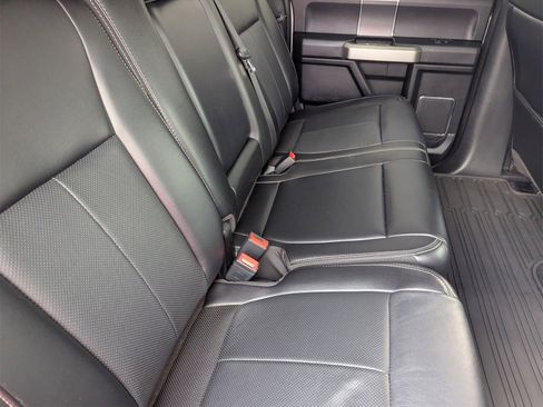 Used 2020 Ford F150 Lariat image 12