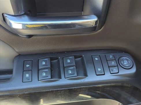 Used 2015 GMC Sierra 1500 Denali w/ Driver Alert Package image 11