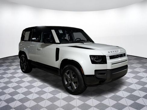 New 2026 Land Rover Defender 110 X-Dynamic SE AWD/4WD image 7