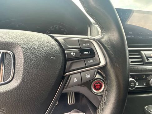 Used 2022 Honda Accord Sport image 17