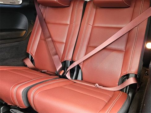 Used 2022 Dodge Durango SRT w/ Technology Group image 8