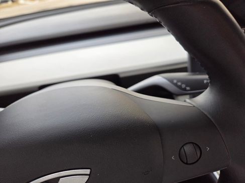 Used 2018 Tesla Model 3 Long Range image 25