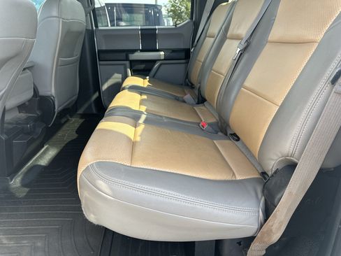 Used 2017 Ford F250 XLT w/ FX4 Off-Road Package AWD/4WD image 9
