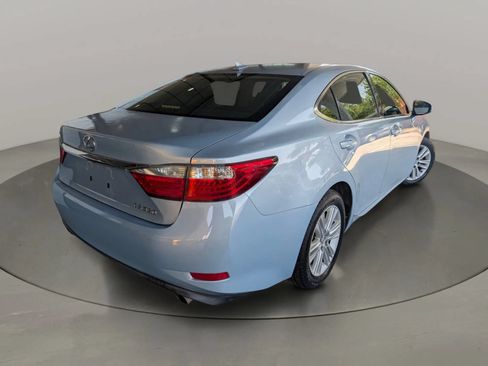 Used 2013 Lexus ES 350 w/ Luxury Pkg FWD image 5