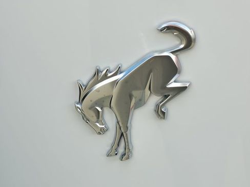 New 2025 Ford Bronco 4-Door image 24