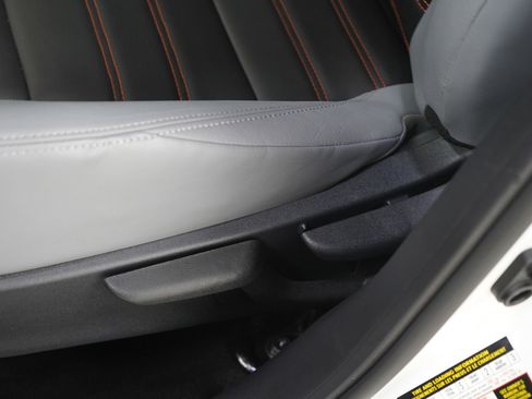 Used 2024 Nissan Kicks SR w/ SR Premium Package image 23