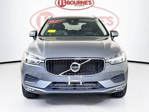 Used 2021 Volvo XC60 T6 Momentum w/ Protection Package Premier AWD/4WD image 7