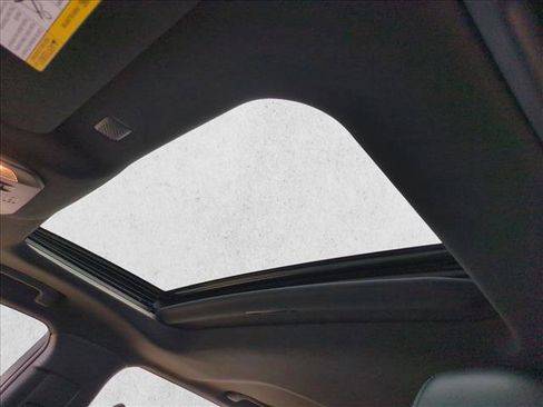 Used 2022 Toyota Highlander XSE image 15