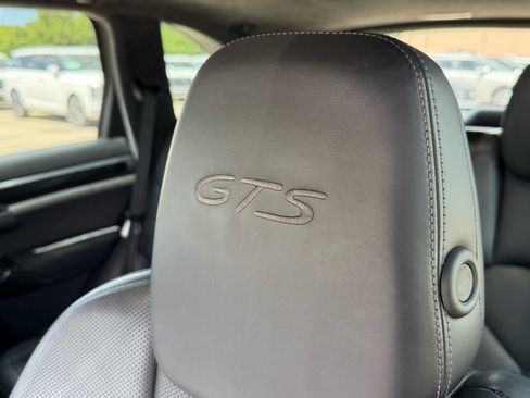 Used 2017 Porsche Cayenne GTS AWD/4WD image 33