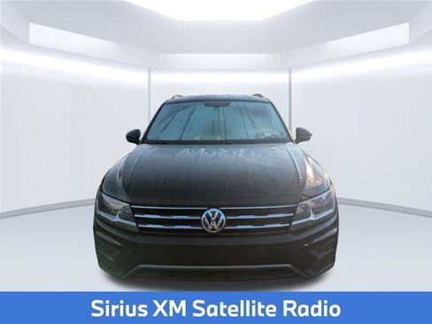 Used 2021 Volkswagen Tiguan SE FWD image 5