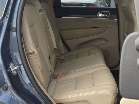 Used 2020 Jeep Grand Cherokee Limited image 23