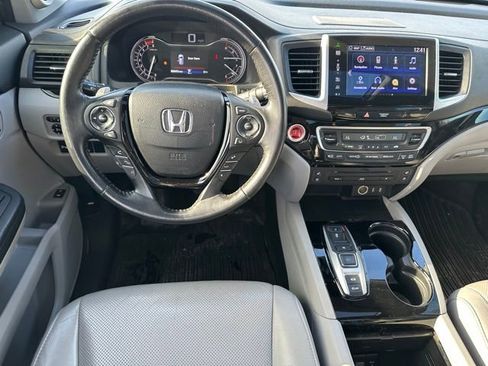 Used 2016 Honda Pilot Elite image 21