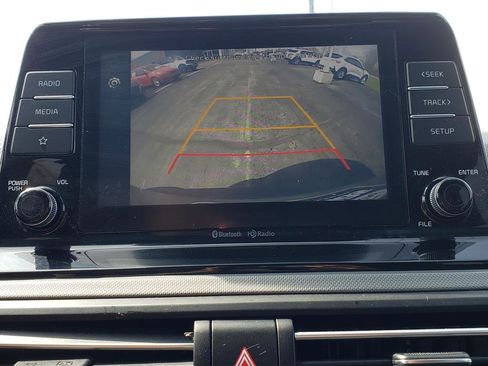 Used 2022 Kia Seltos LX image 14