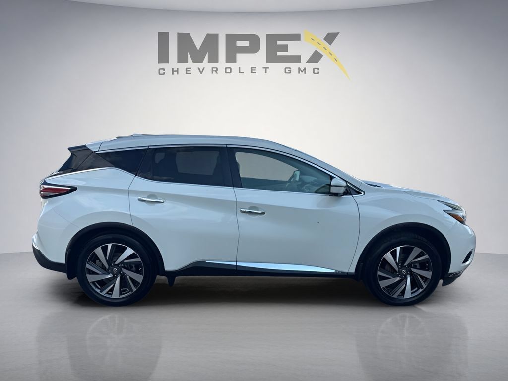 Used 2017 Nissan Murano Platinum w/ Platinum Technology Package FWD image 6