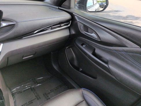 Used 2025 Buick Envista Sport Touring FWD image 16