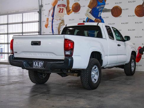 Used 2020 Toyota Tacoma SR RWD image 21