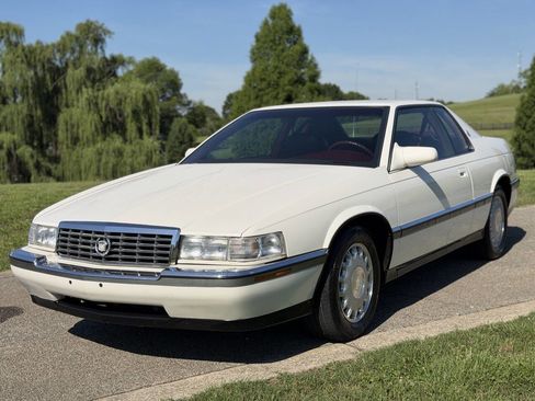 Used 1993 Cadillac Eldorado FWD image 5