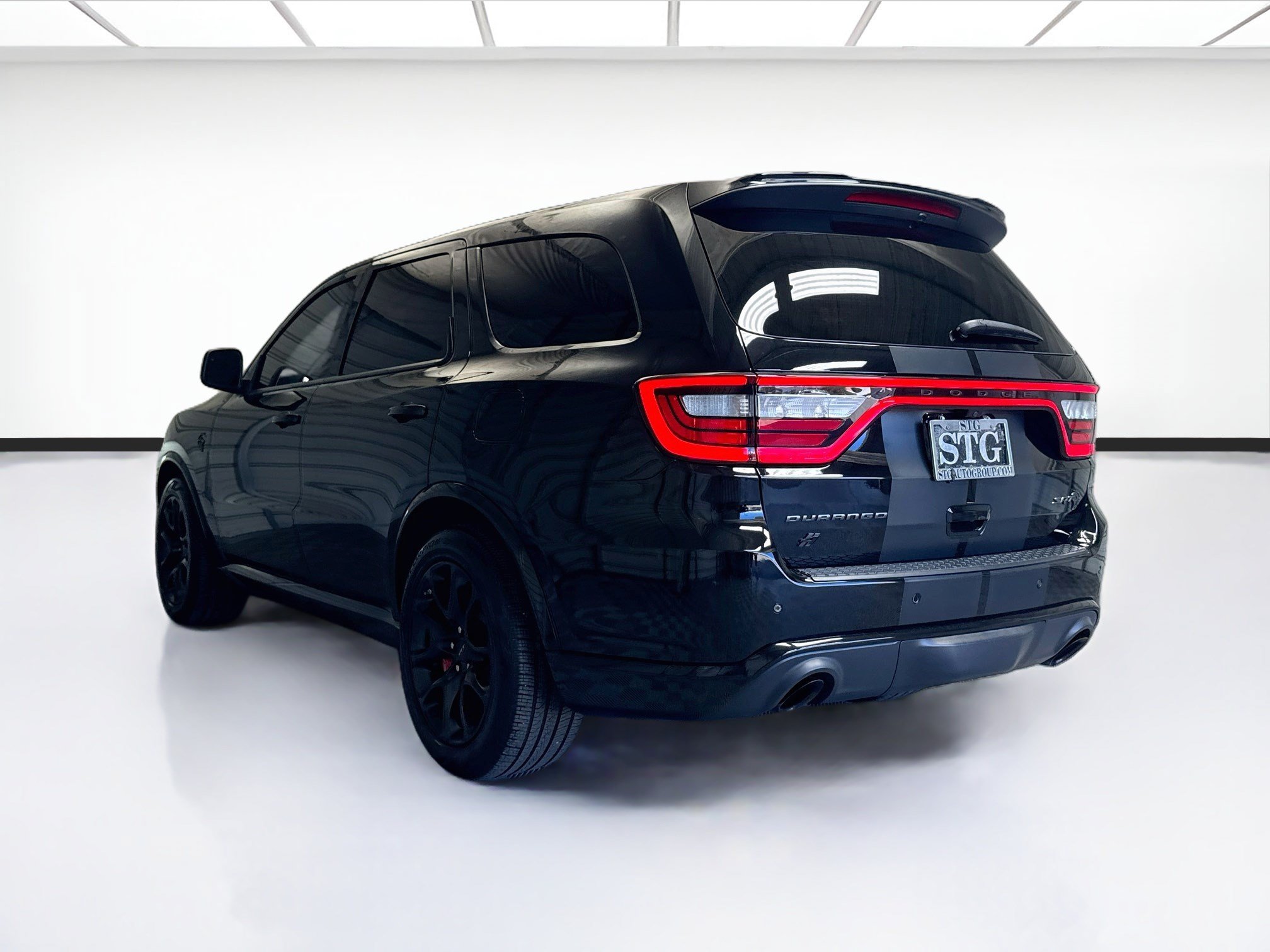 Used 2021 Dodge Durango SRT Hellcat w/ Technology Group AWD/4WD image 6