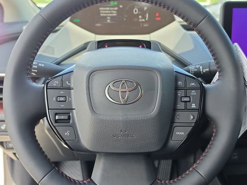 New 2026 Toyota Prius Plug-In Hybrid FWD image 14