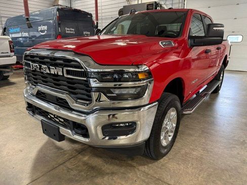 Used 2026 RAM 2500 Big Horn AWD/4WD image 42