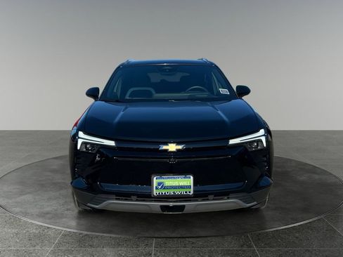Used 2024 Chevrolet Blazer EV LT AWD/4WD image 3