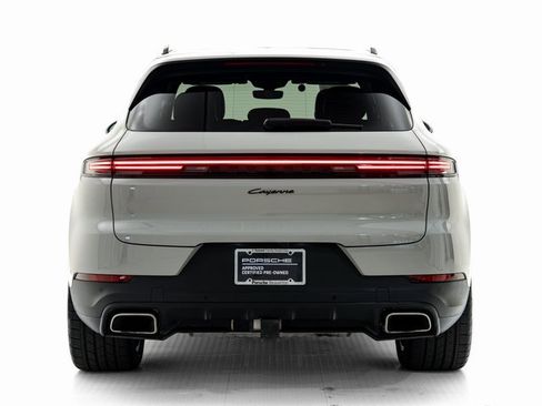 Certified 2025 Porsche Cayenne image 35
