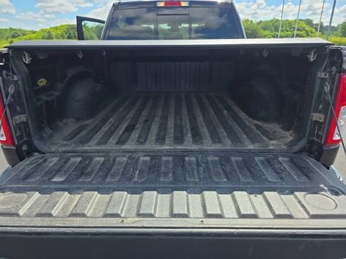 Used 2019 RAM 1500 Big Horn AWD/4WD image 21