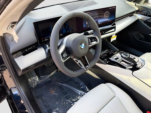 New 2026 BMW 530i w/ M Sport Package image 26