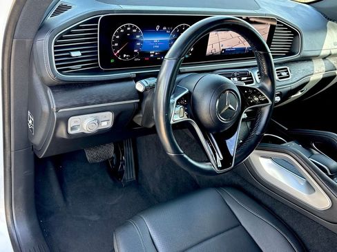 Used 2024 Mercedes-Benz GLS 450 GLS 450 image 18