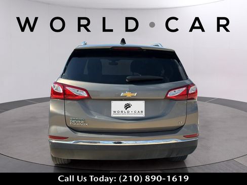 Used 2018 Chevrolet Equinox LT w/ Sun & Infotainment Package FWD image 6