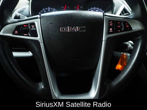 Used 2016 GMC Terrain SLE w/ Convenience Package AWD/4WD image 4