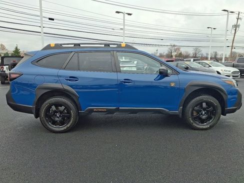 Used 2022 Subaru Outback Wilderness w/ Wilderness Package image 7