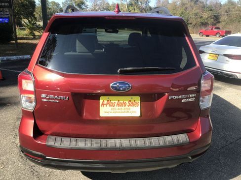 Used 2017 Subaru Forester 2.5i Premium w/ Popular Package #2A image 5