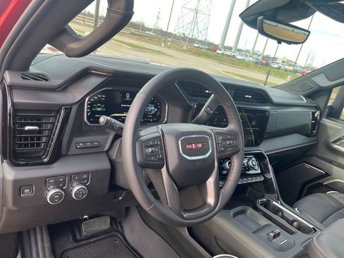 Used 2026 GMC Sierra 2500 AT4X image 15