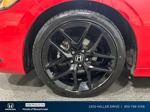 Used 2023 Honda Civic Sport image 13