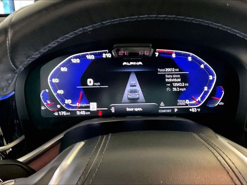 Used 2022 BMW ALPINA B7 xDrive w/ Luxury Rear Seating Package AWD/4WD image 24