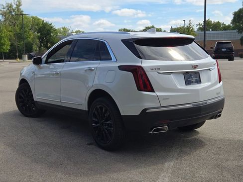 New 2025 Cadillac XT5 Luxury image 14