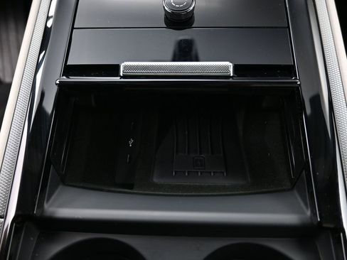 Used 2024 Porsche Panamera 4 image 24