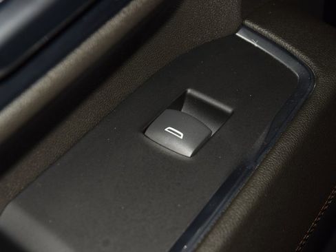 Used 2024 Chevrolet Silverado 2500 High Country w/ High Country Premium Package image 51