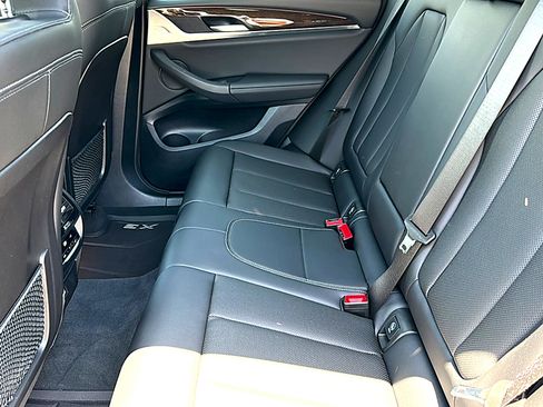 Used 2024 BMW X3 sDrive30i w/ Premium Package RWD image 19