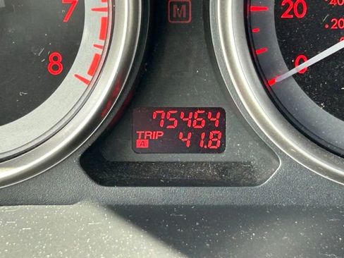 Used 2011 MAZDA CX-9 Grand Touring w/ Moonroof & Bose Audio Pkg image 21